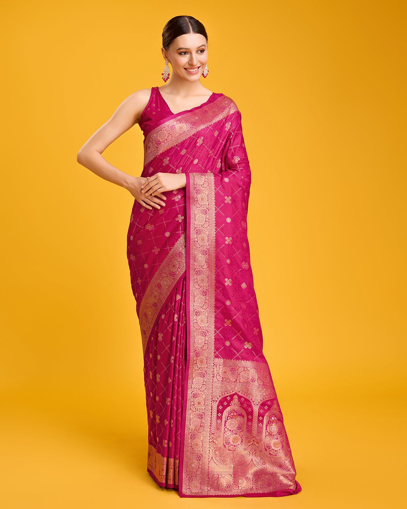 Magenta Banarasi Satin Silk Woven Stunning Saree - Monjolika Fashion Magenta Banarasi Satin Silk Woven Stunning Saree - Monjolika Fashion