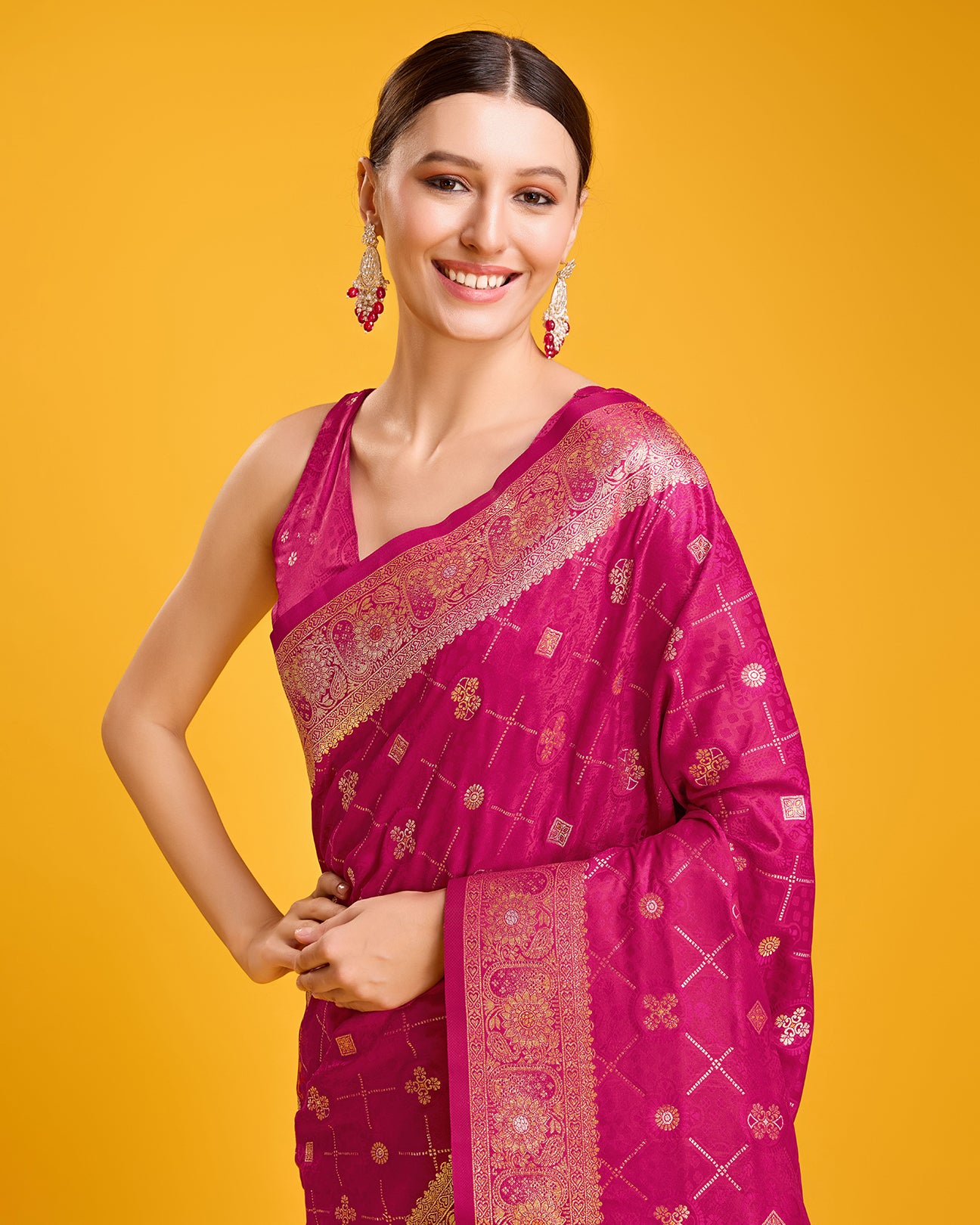 Magenta Banarasi Satin Silk Woven Stunning Saree - Monjolika Fashion Magenta Banarasi Satin Silk Woven Stunning Saree - Monjolika Fashion