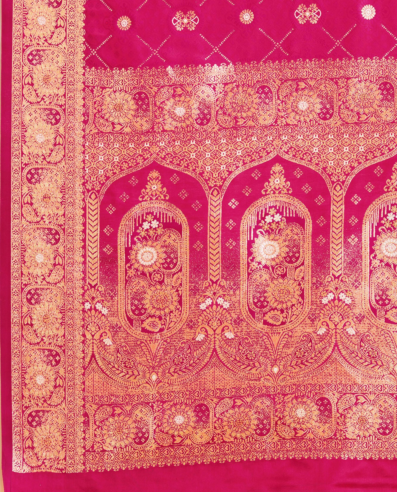 Magenta Banarasi Satin Silk Woven Stunning Saree - Monjolika Fashion Magenta Banarasi Satin Silk Woven Stunning Saree - Monjolika Fashion