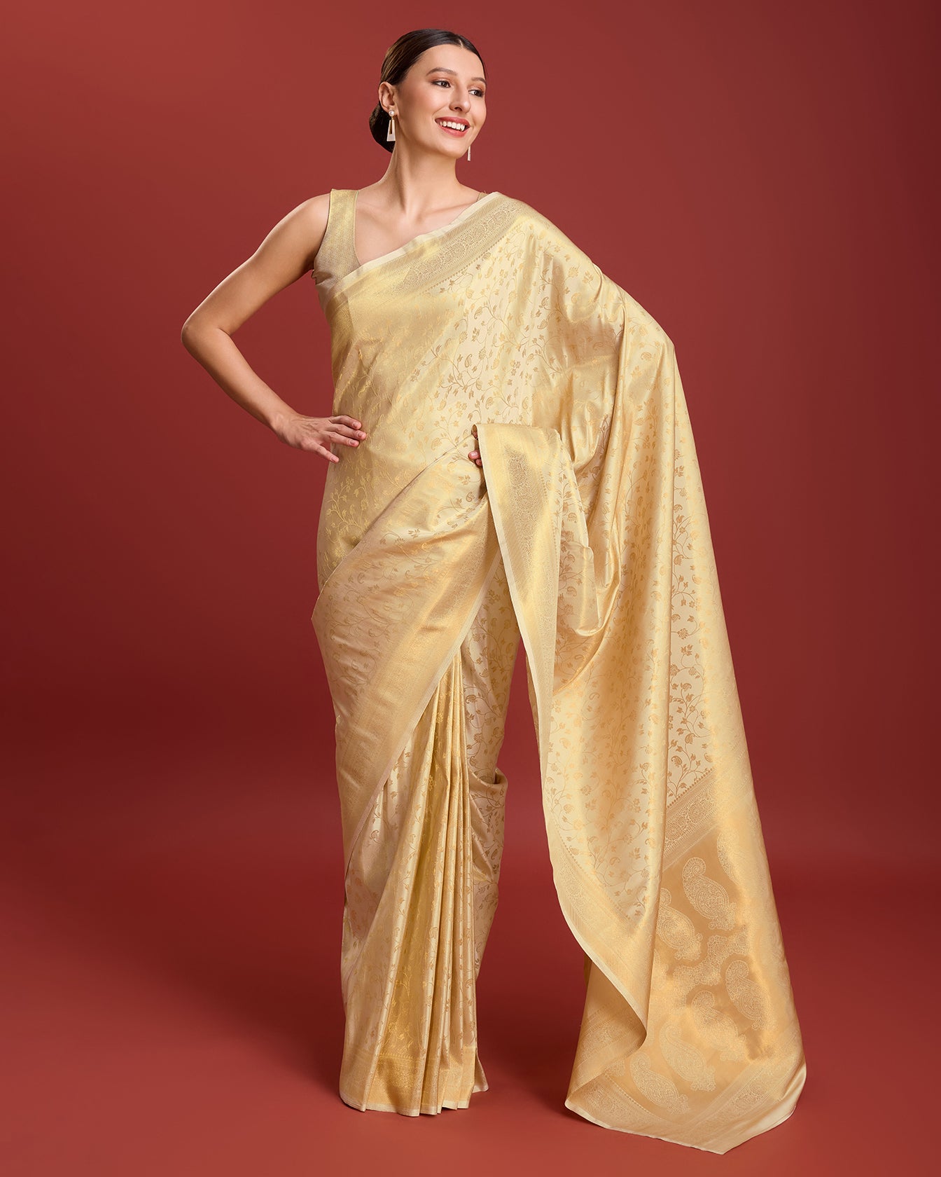 Beige Kanjivaram Silk Zari Woven Traditional Saree - Monjolika Fashion Beige Kanjivaram Silk Zari Woven Traditional Saree - Monjolika Fashion