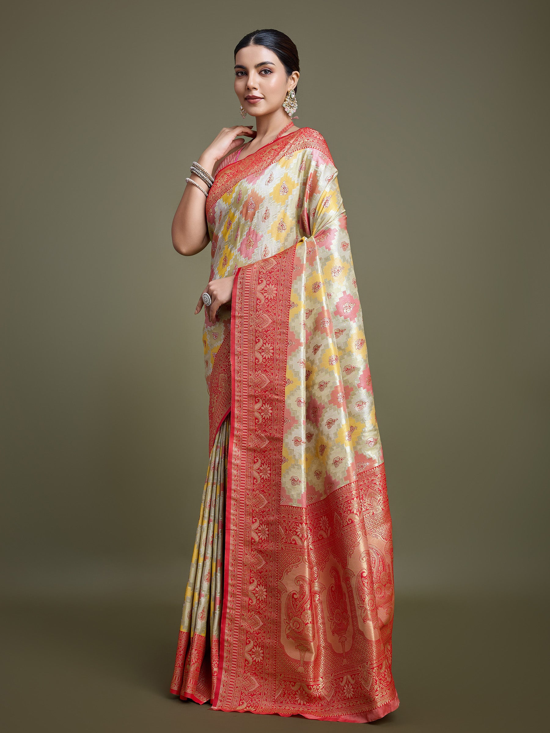 Red And Cream Banarasi Silk Woven Elegance Saree - Monjolika Fashion Red And Cream Banarasi Silk Woven Elegance Saree - Monjolika Fashion