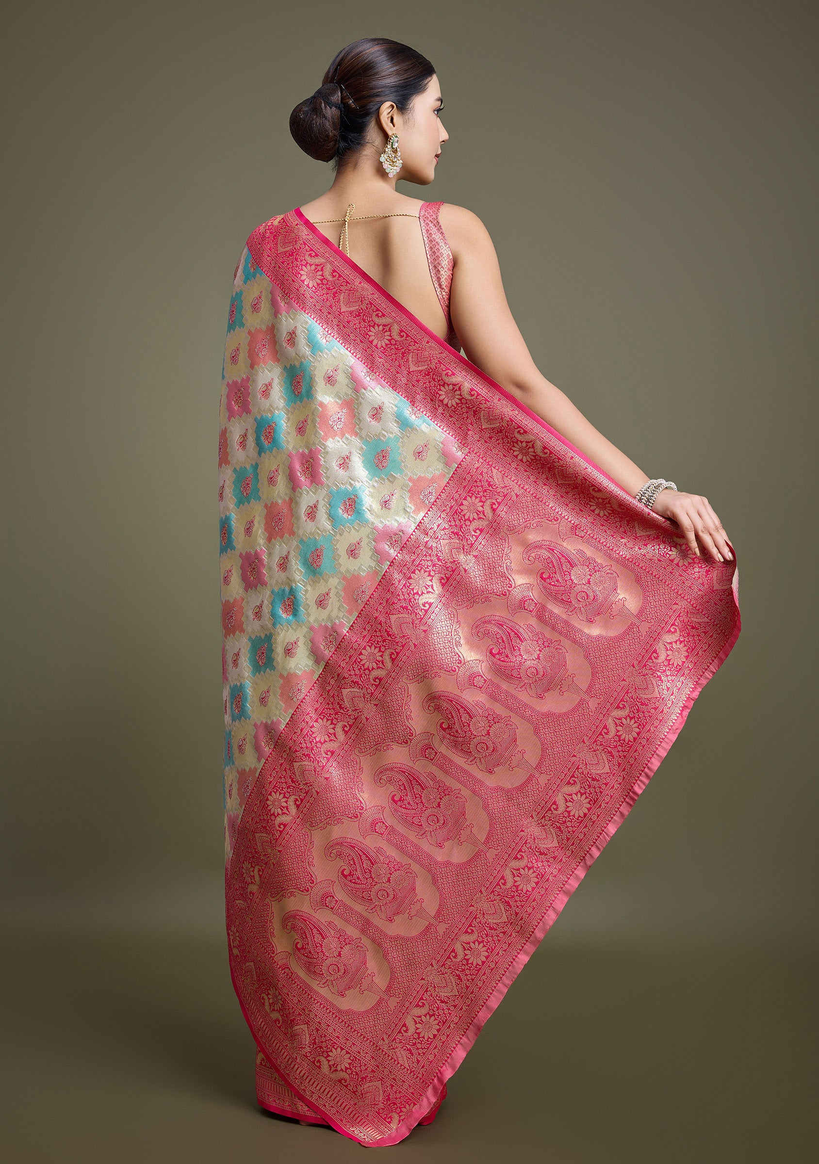 Pink And Cream Banarasi Silk Zari Traditonal Saree - Monjolika Fashion Pink And Cream Banarasi Silk Zari Traditonal Saree - Monjolika Fashion