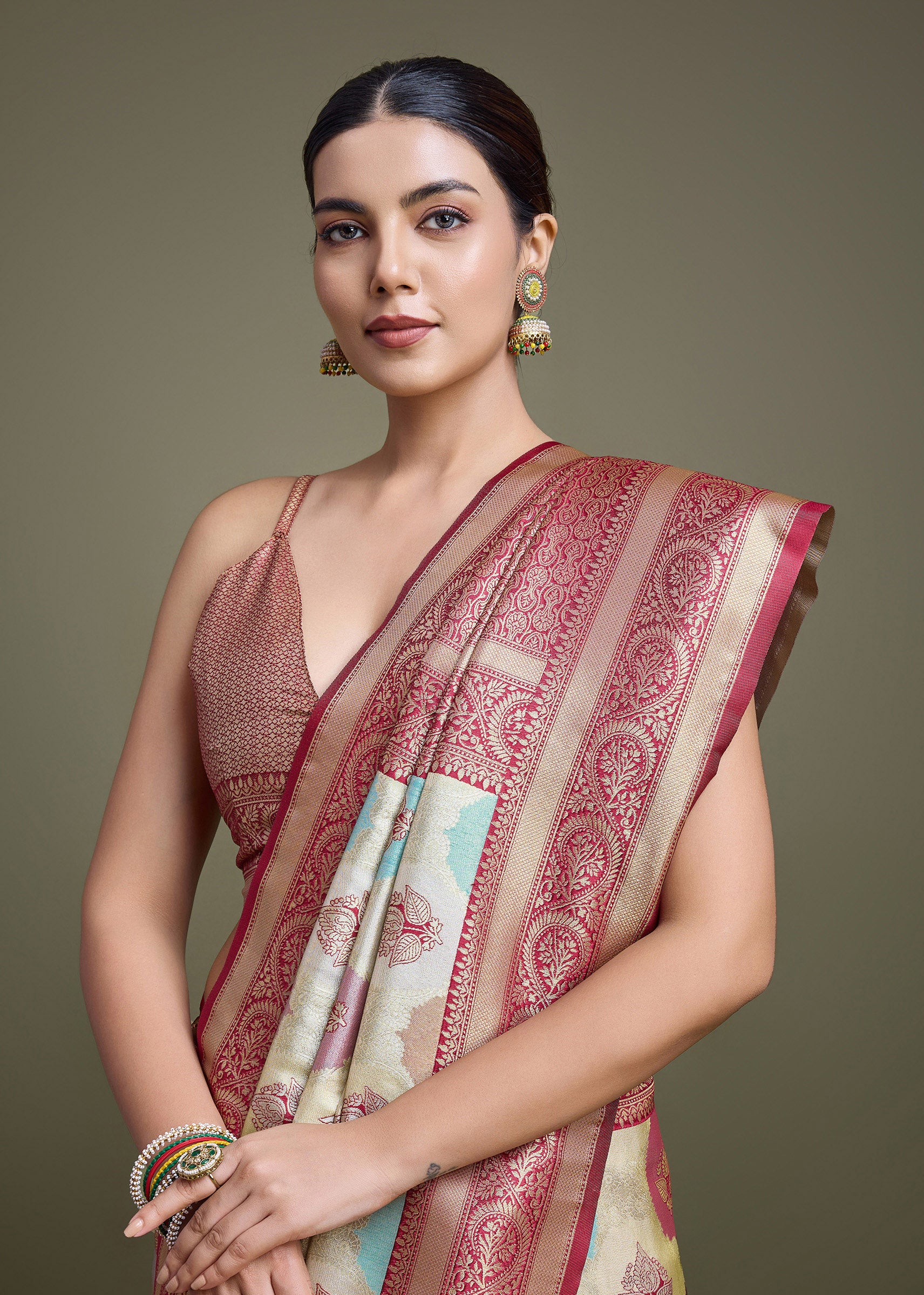 Maroon And Cream Banarasi Silk Jacquard weaving work Saree - Monjolika Fashion Maroon And Cream Banarasi Silk Jacquard weaving work Saree - Monjolika Fashion