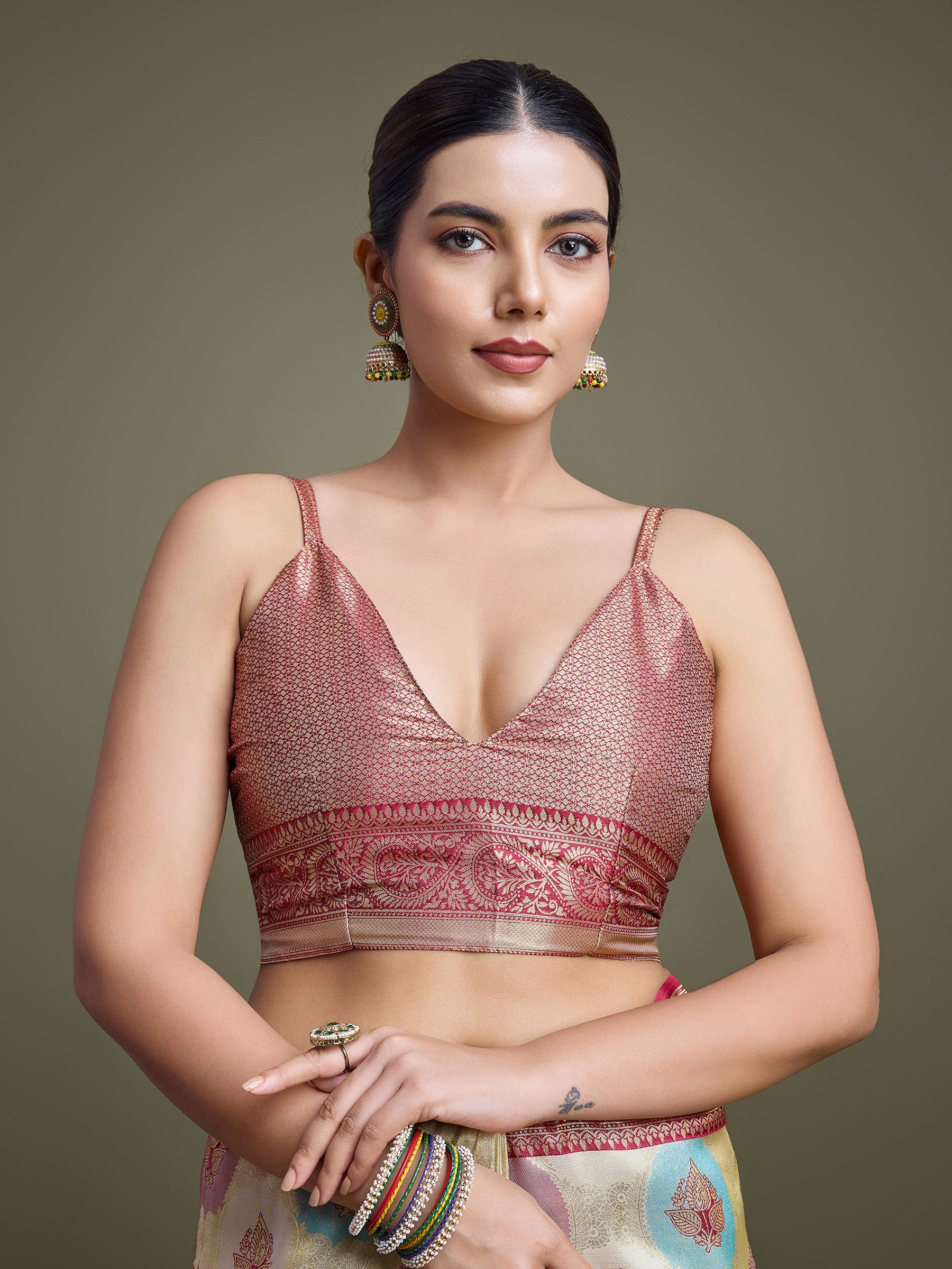 Maroon And Cream Banarasi Silk Jacquard weaving work Saree - Monjolika Fashion Maroon And Cream Banarasi Silk Jacquard weaving work Saree - Monjolika Fashion