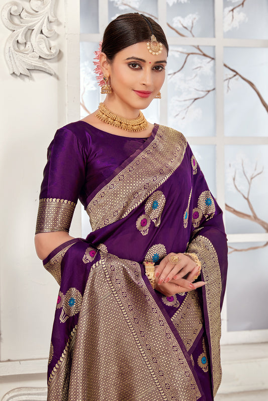Purple Elegant Woven Silk Saree with Zari Work & Floral Motifs Comes with unstitched blouse