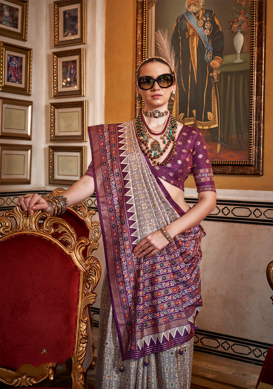Grey Silk Printed Saree With Contrast Blouse