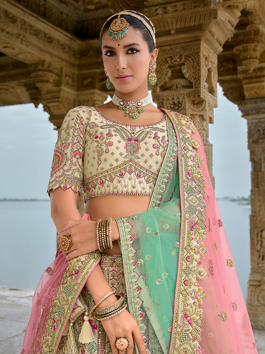 Cream Silk Embroidered Thread And Zari Work Bridal Trendy Lehenga Choli