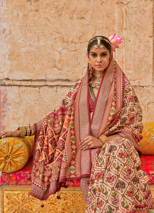 Cream Viscose Silk embelishment Of Print Work Saree