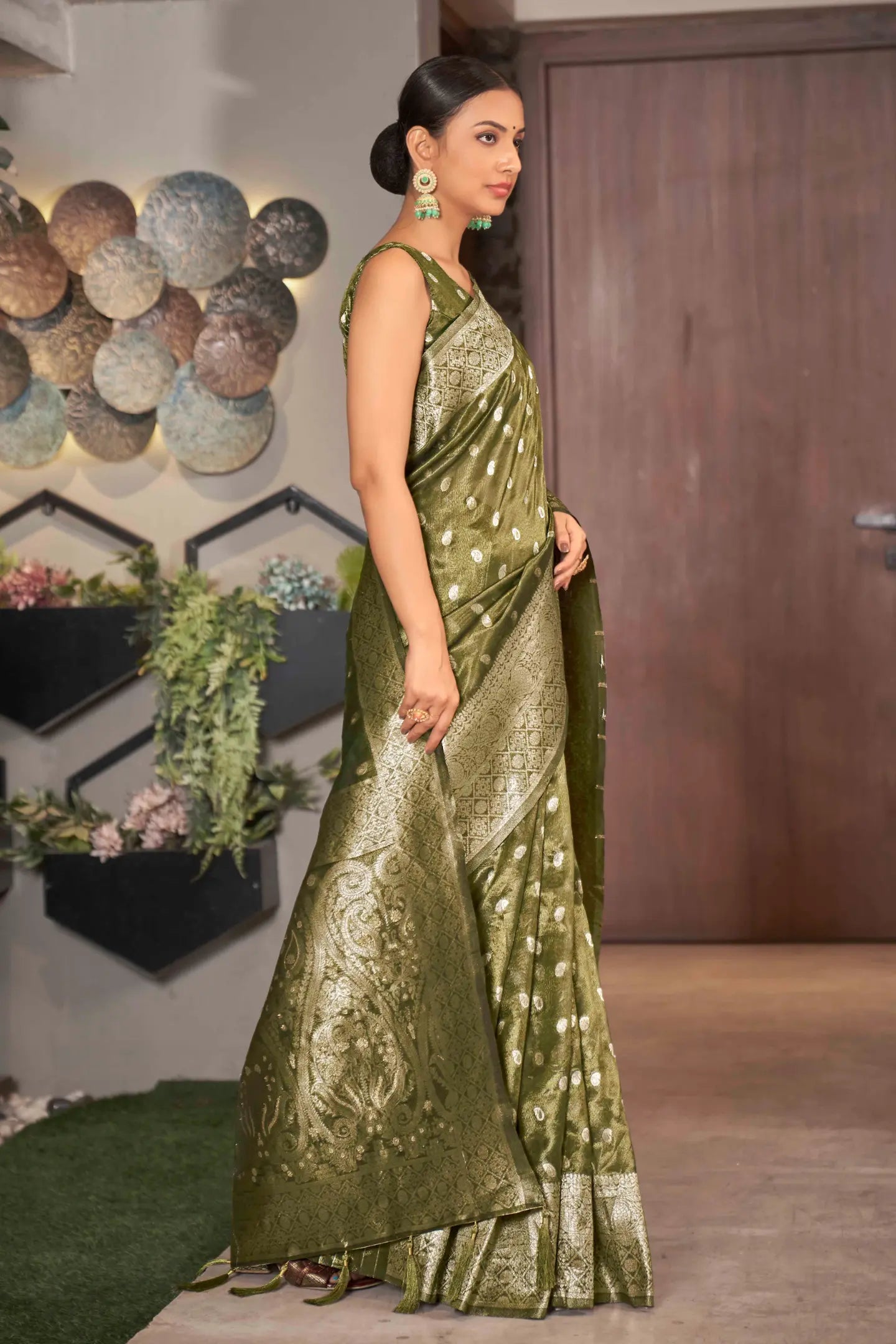 Olive Green Shimmer Silk Woven Work Trending Saree - Monjolika Fashion Olive Green Shimmer Silk Woven Work Trending Saree - Monjolika Fashion