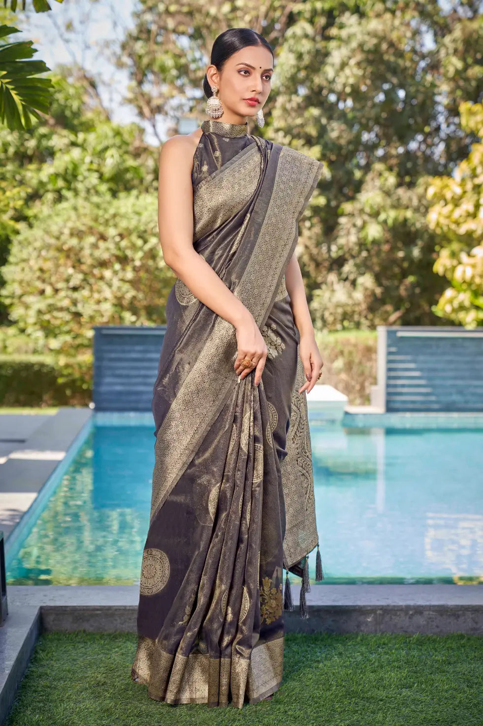 Grey Shimmer Silk Woven Contemporary Wear Saree - Monjolika Fashion Grey Shimmer Silk Woven Contemporary Wear Saree - Monjolika Fashion
