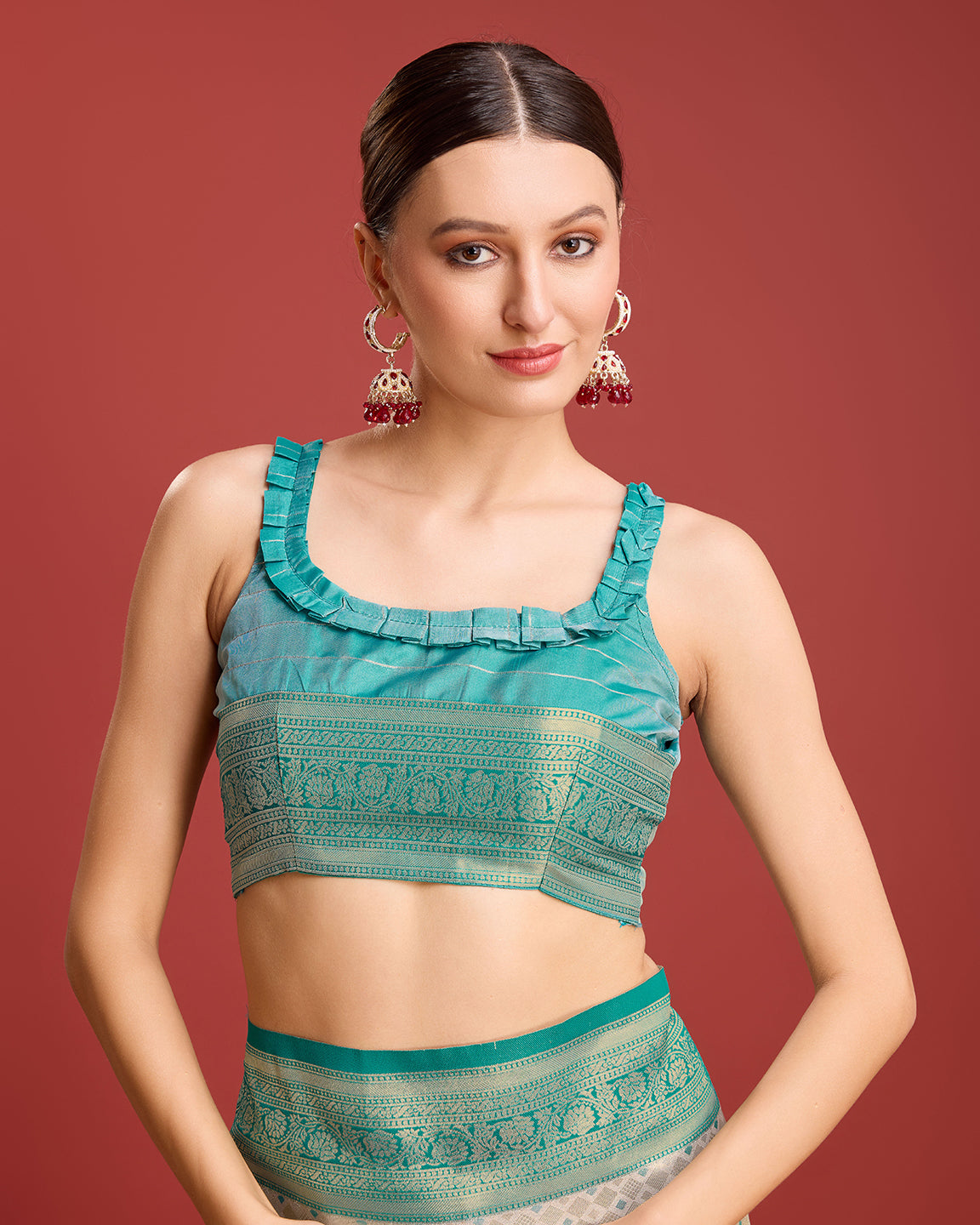 Off White Kanjivaram Silk Zari Woven Festive Wear Saree - Monjolika Fashion Off White Kanjivaram Silk Zari Woven Festive Wear Saree - Monjolika Fashion
