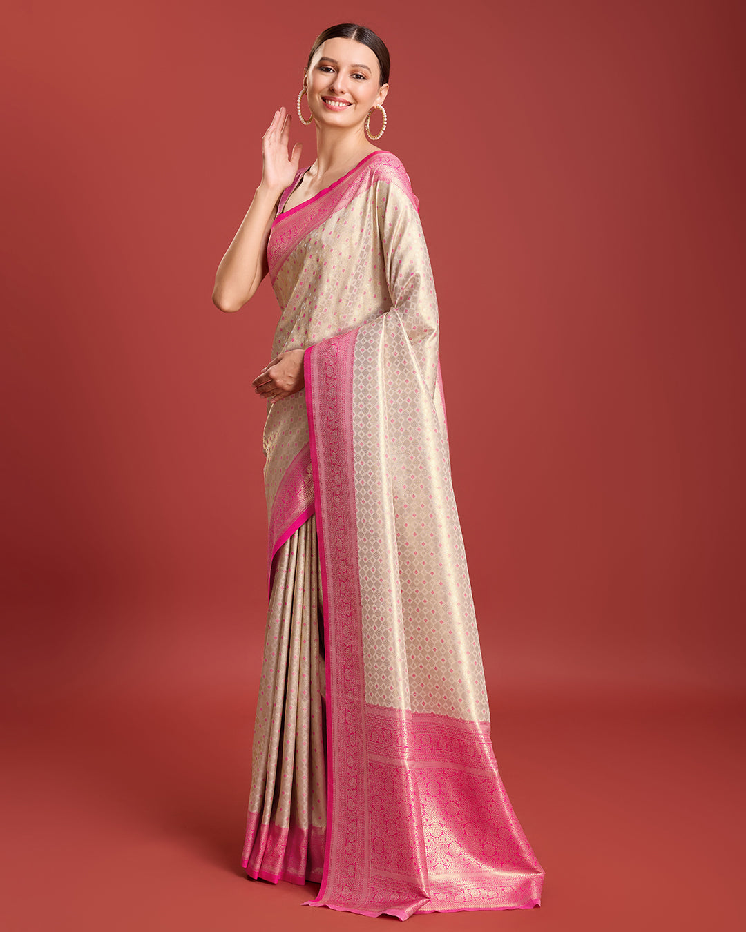 Off White Kanjivaram Silk Zari Woven Festive Wear Saree - Monjolika Fashion Off White Kanjivaram Silk Zari Woven Festive Wear Saree - Monjolika Fashion