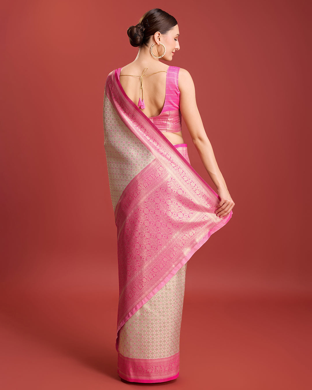 Off White Kanjivaram Silk Zari Woven Festive Wear Saree - Monjolika Fashion Off White Kanjivaram Silk Zari Woven Festive Wear Saree - Monjolika Fashion
