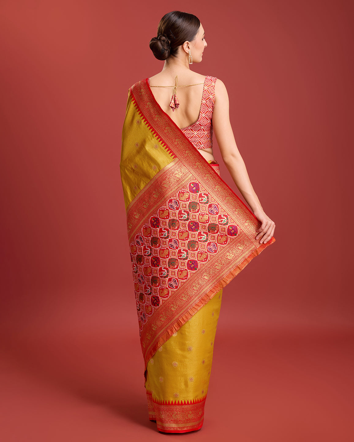 Parrot green Kanjivaram Silk Patola Printed Designer Saree - Monjolika Fashion Parrot green Kanjivaram Silk Patola Printed Designer Saree - Monjolika Fashion