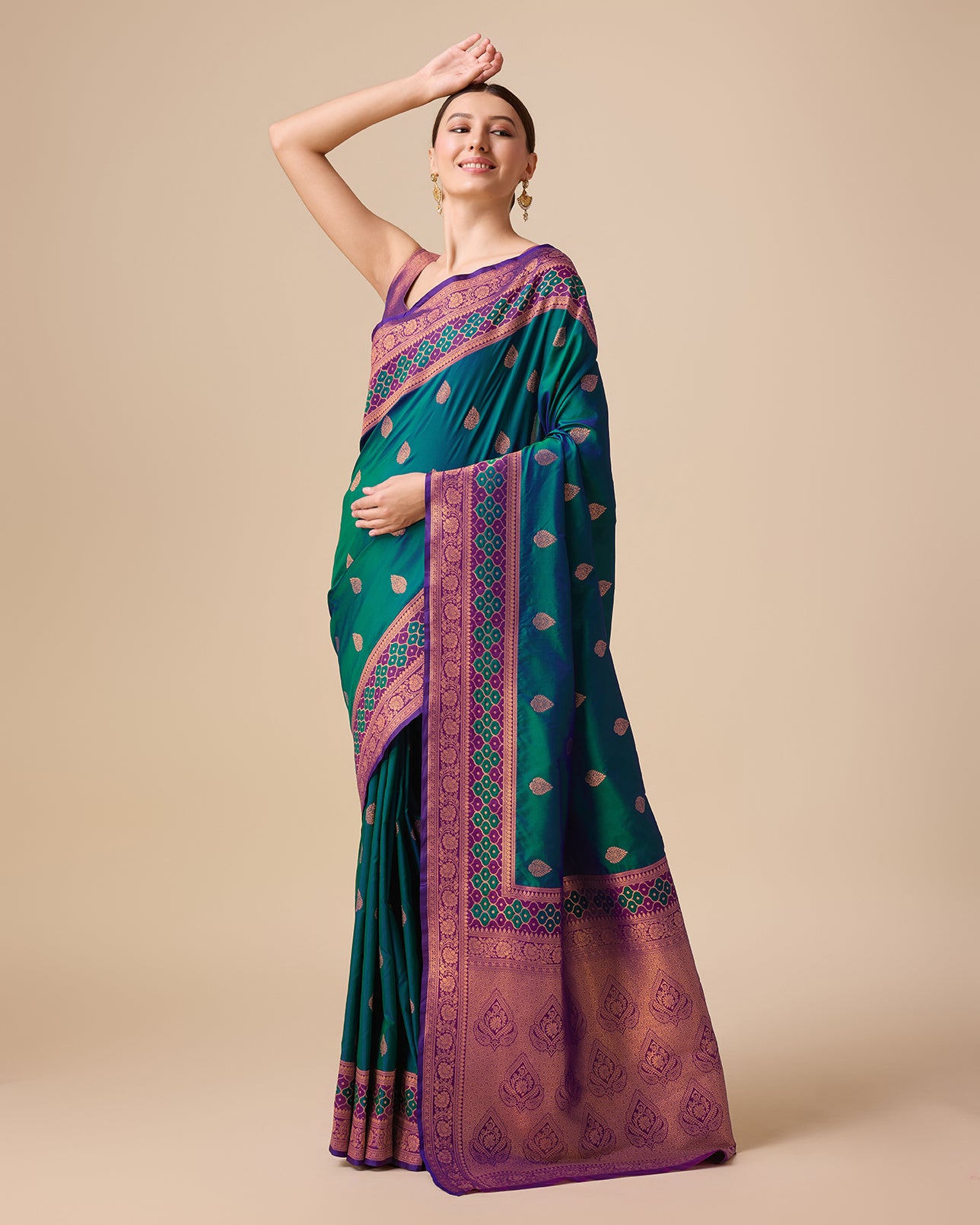 Rani Pink Banarasi silk Brocade Woven Saree - Monjolika Fashion Rani Pink Banarasi silk Brocade Woven Saree - Monjolika Fashion