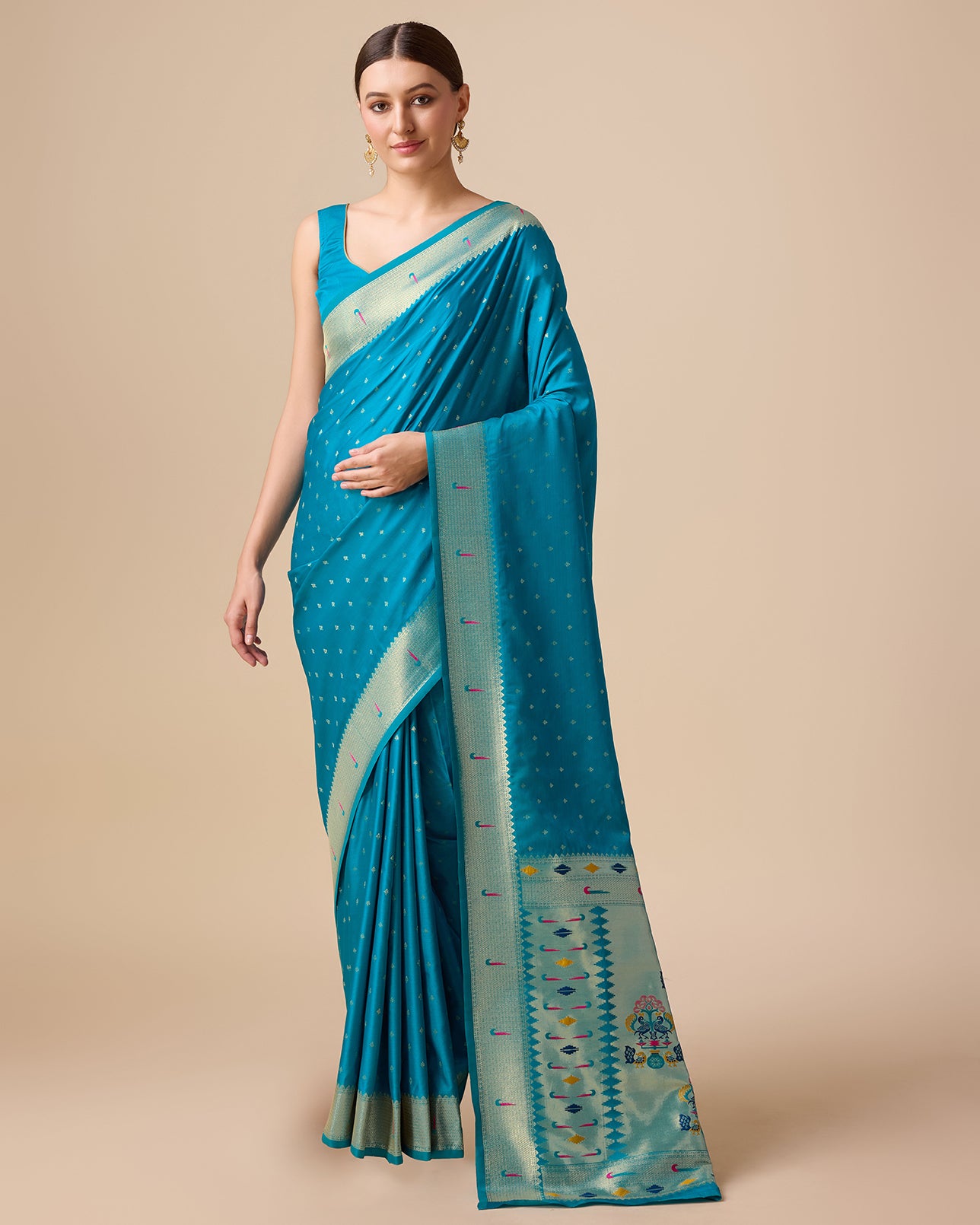 Red Paithani Silk Weaving Traditional Saree - Monjolika Fashion Red Paithani Silk Weaving Traditional Saree - Monjolika Fashion