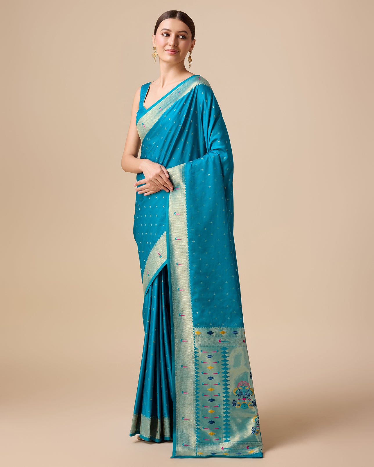 Red Paithani Silk Weaving Traditional Saree - Monjolika Fashion Red Paithani Silk Weaving Traditional Saree - Monjolika Fashion