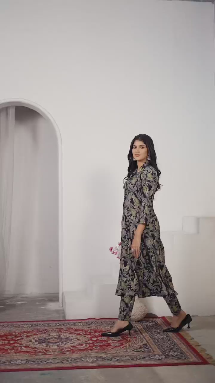 Black Chanderi Floral Printed Designer Kurti With Pant Black Chanderi Floral Printed Designer Kurti With Pant