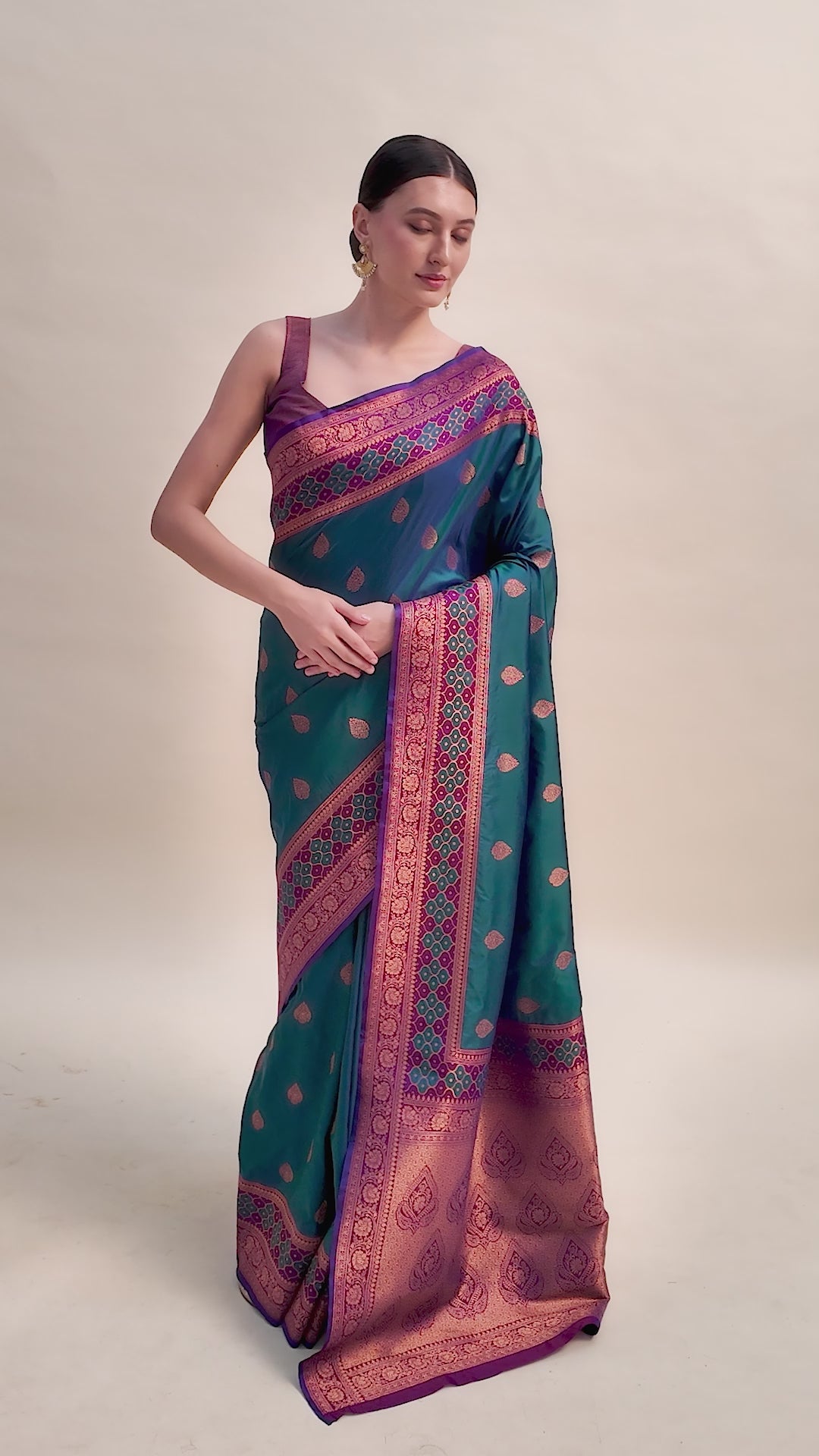 Rani Pink Banarasi silk Brocade Woven Saree Rani Pink Banarasi silk Brocade Woven Saree