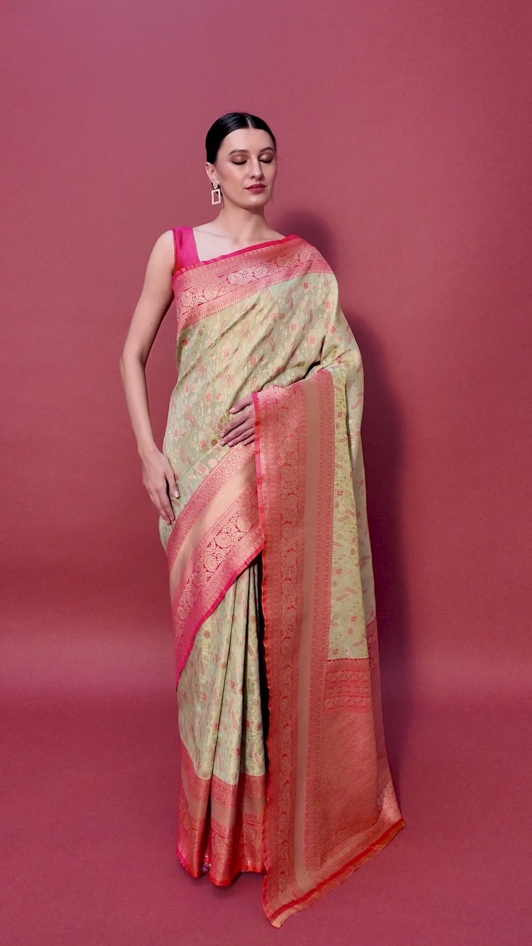 Pista Green Banarasi Tissue Silk Zari Woven Traditional Saree Pista Green Banarasi Tissue Silk Zari Woven Traditional Saree