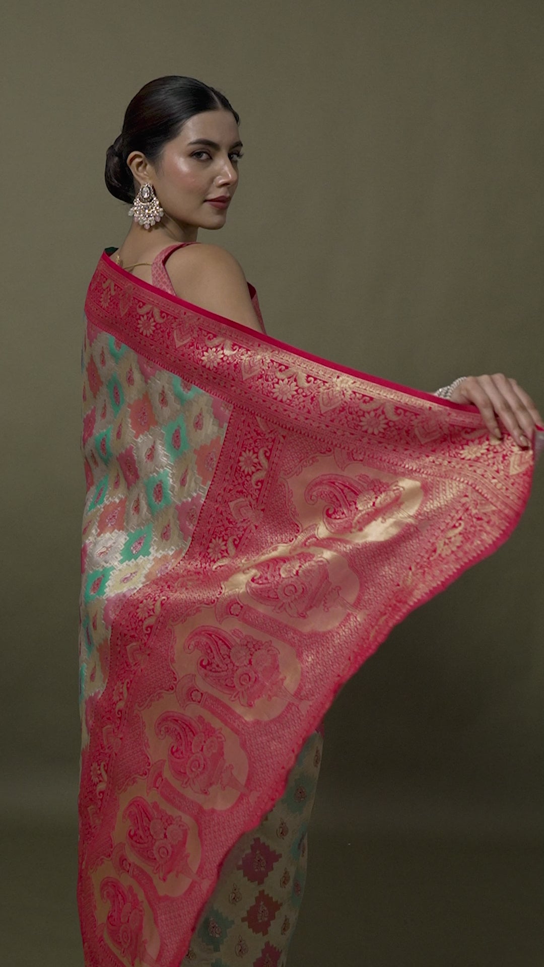 Pink And Cream Banarasi Silk Zari Traditonal Saree Pink And Cream Banarasi Silk Zari Traditonal Saree