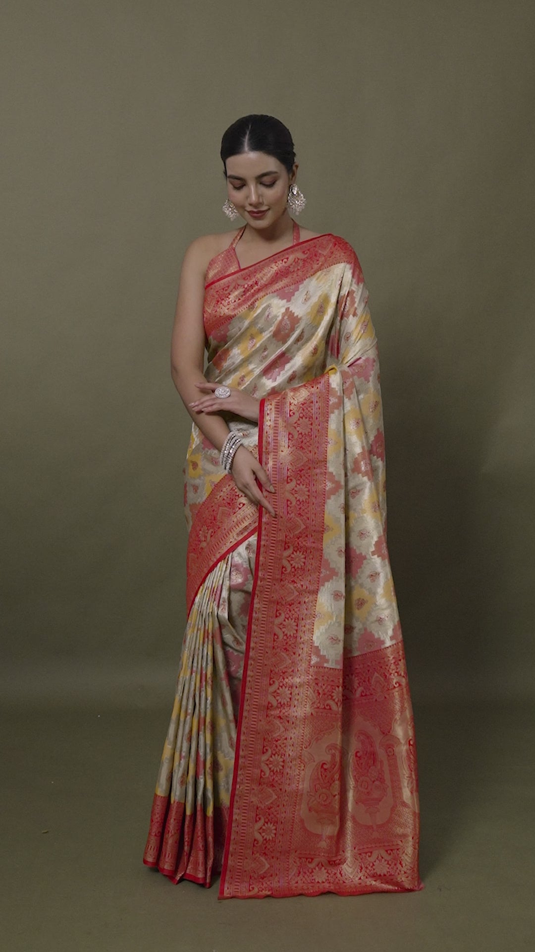 Red And Cream Banarasi Silk Woven Elegance Saree Red And Cream Banarasi Silk Woven Elegance Saree