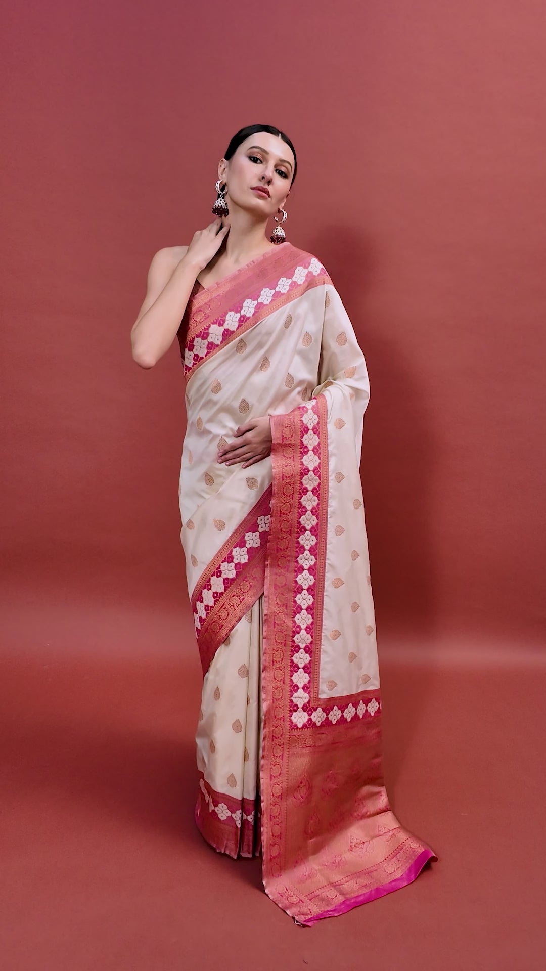 Cream Banarasi silk Brocade Woven Trendy Saree Cream Banarasi silk Brocade Woven Trendy Saree