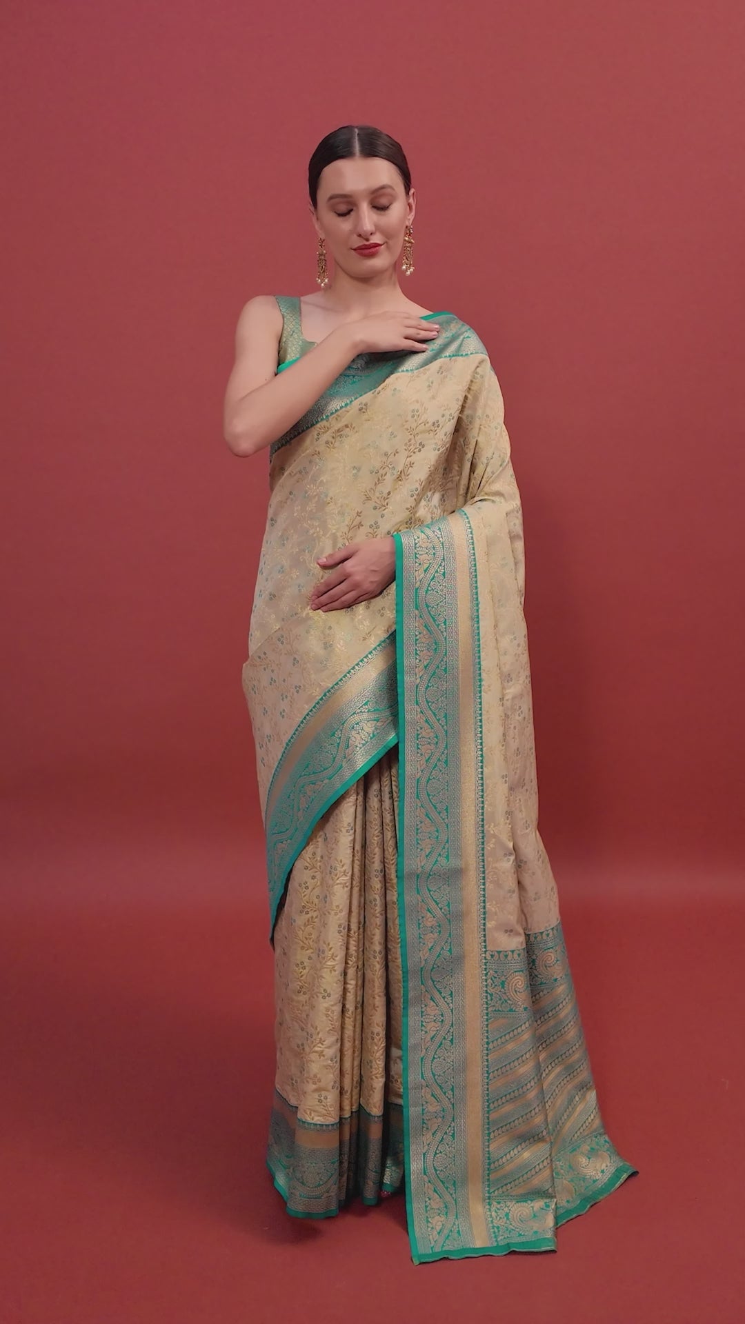 Beige Banarasi silk Weaving Designer Saree Beige Banarasi silk Weaving Designer Saree