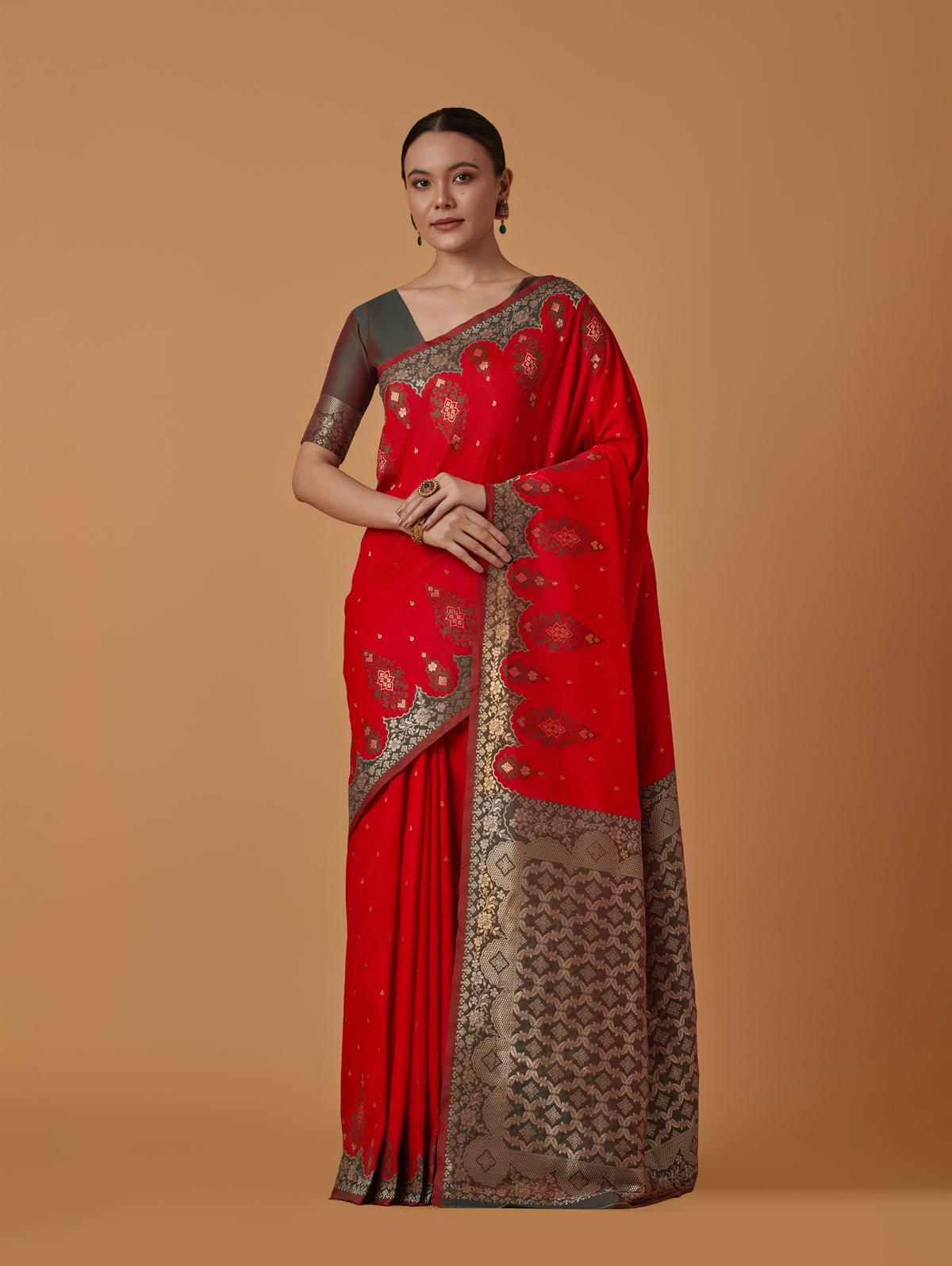 Red Banarasi Silk Blend Zari Woven Contemporary Saree