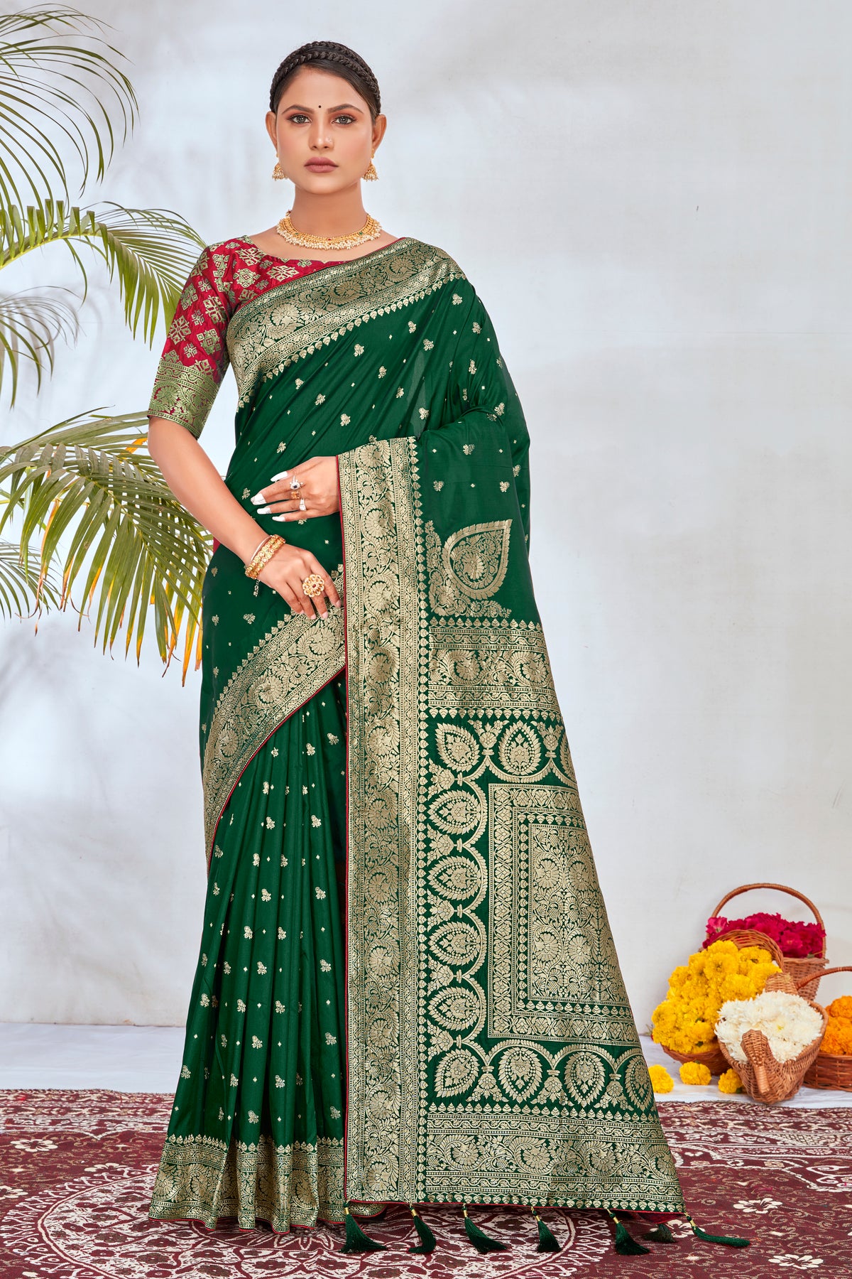 Dark Green Banarasi Silk Zari Weaving Trendy Saree