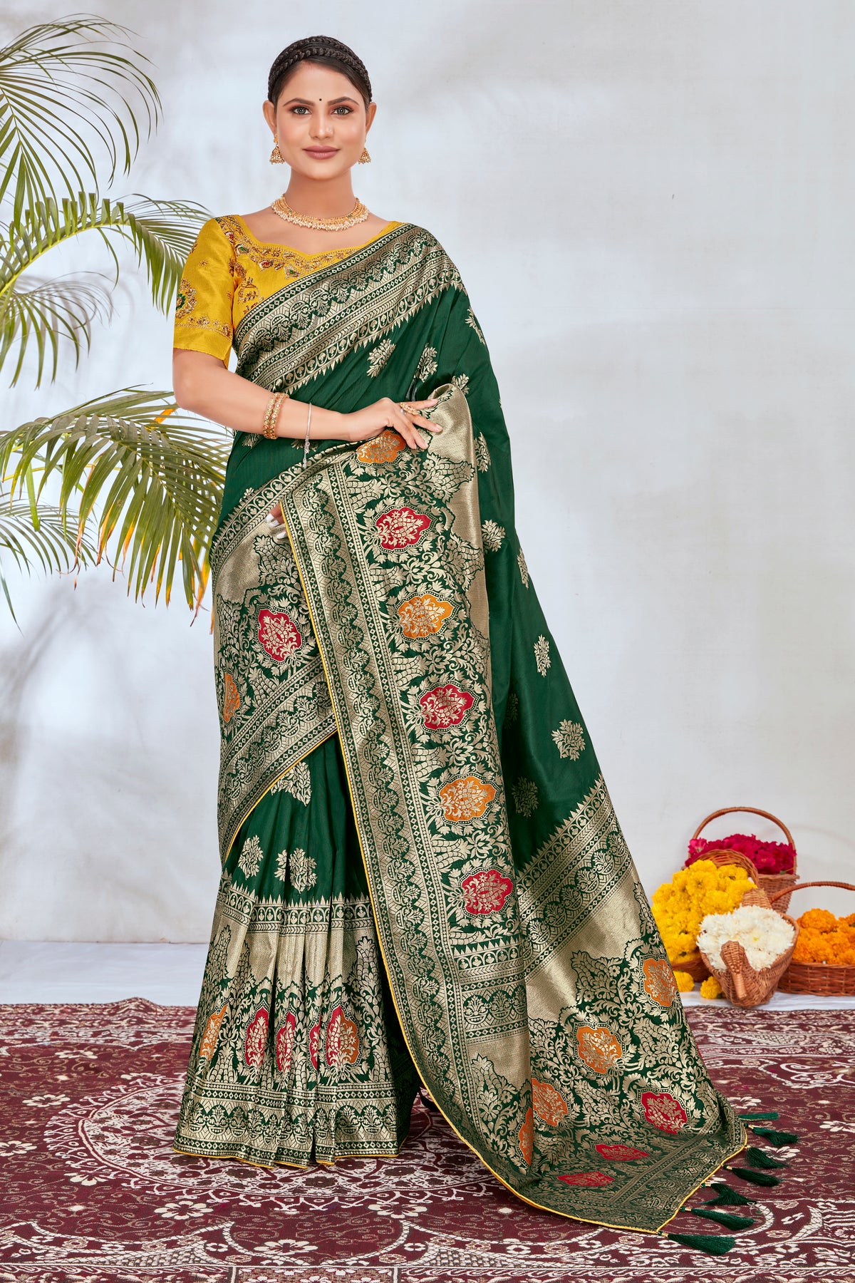 Dark Green Banarasi Silk Blend Woven Classy Saree