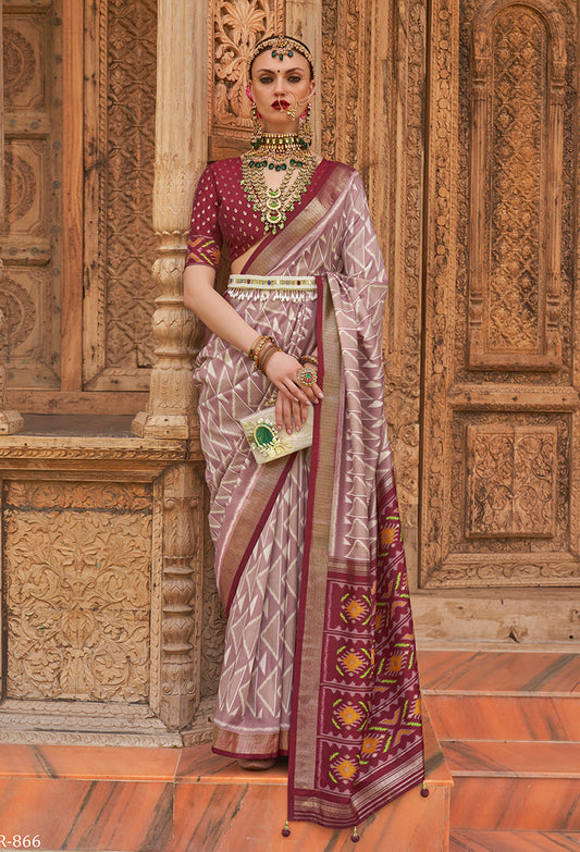 Light Mauve Patola Silk Zari Weaving Work Saree With Contrast Blouse