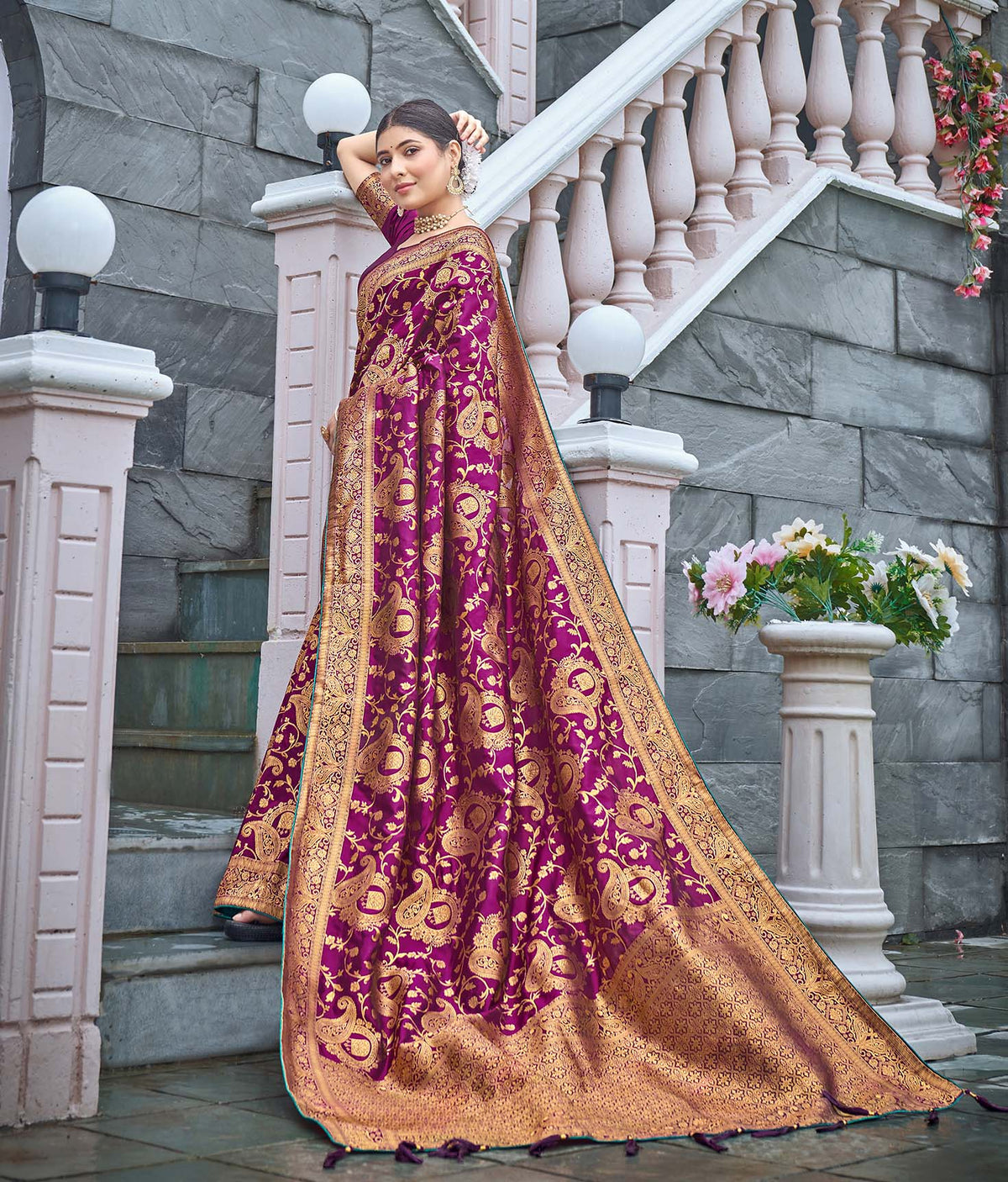 Purple Banarasi Silk Blend Jacquard Woven Designer Saree