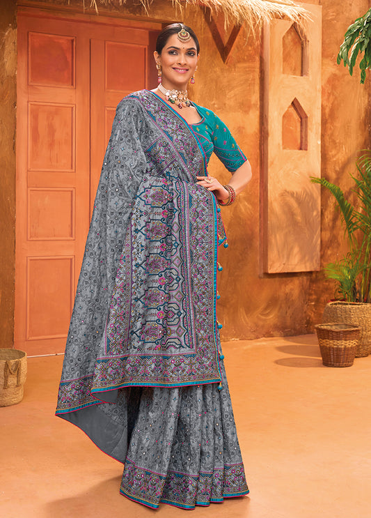 Gray Banarasi Silk Kachhi Work Saree With Contrast Blouse