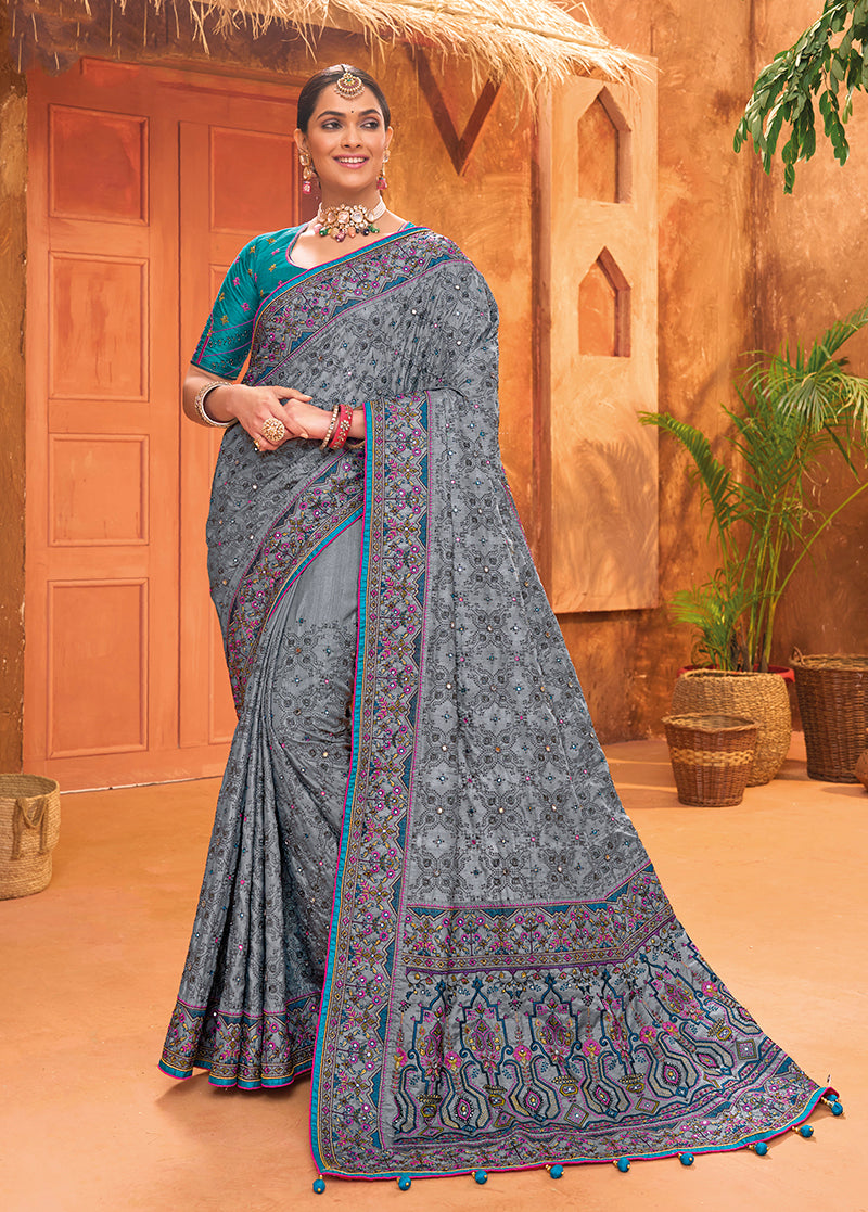 Gray Banarasi Silk Kachhi Work Saree With Contrast Blouse