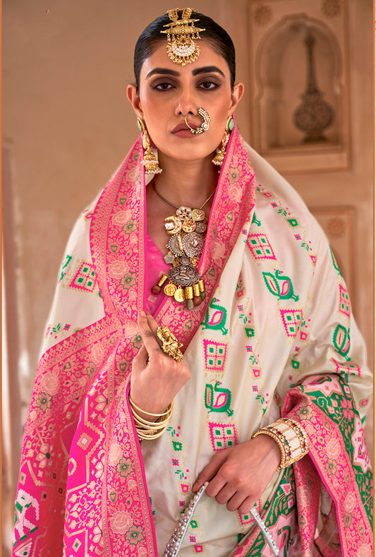 Off-White Banarasi Silk Patola Zari Weaving Saree
