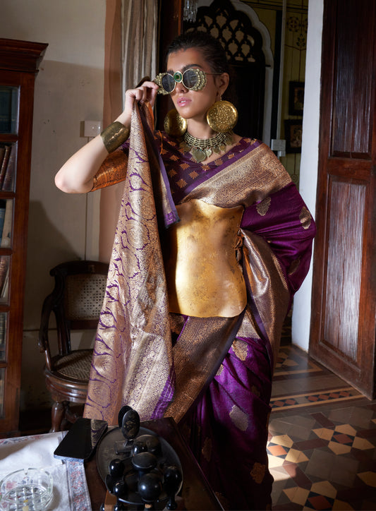 Purple Color Two Tone Hnadloom Weaving Silk Traditional Saree