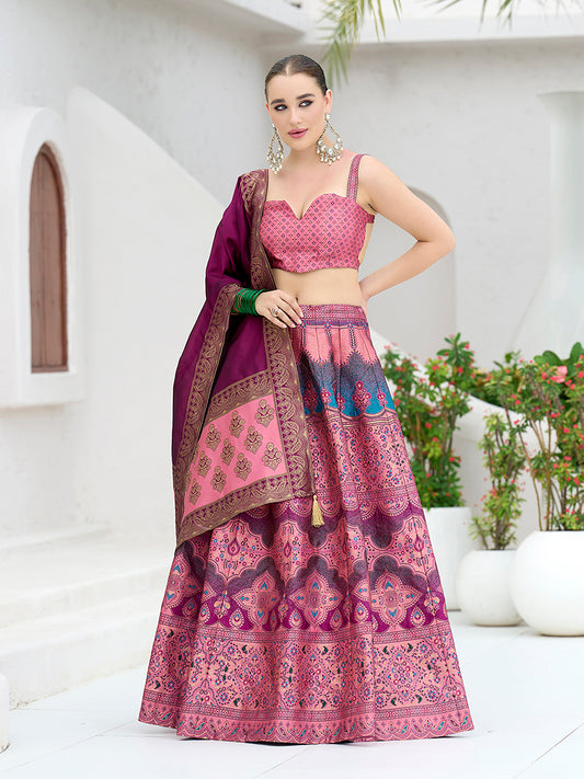 Designer Lehenga Choli Jacquard Kanjiwaram silk in Pink